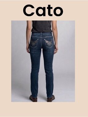 Cato’s Mid Rise Designer Skinny Jeans Size 12